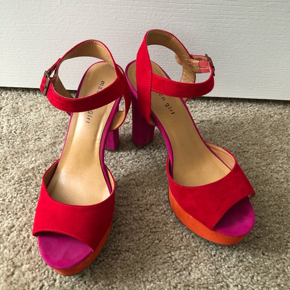 Madden Girl Pink/Red/Orange Platform sandal